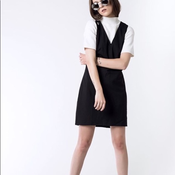 Asymmetrical Black Dress - Picture 3 of 3